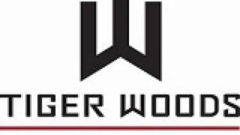 Tiger woods organise un tournoi de poker caritatif