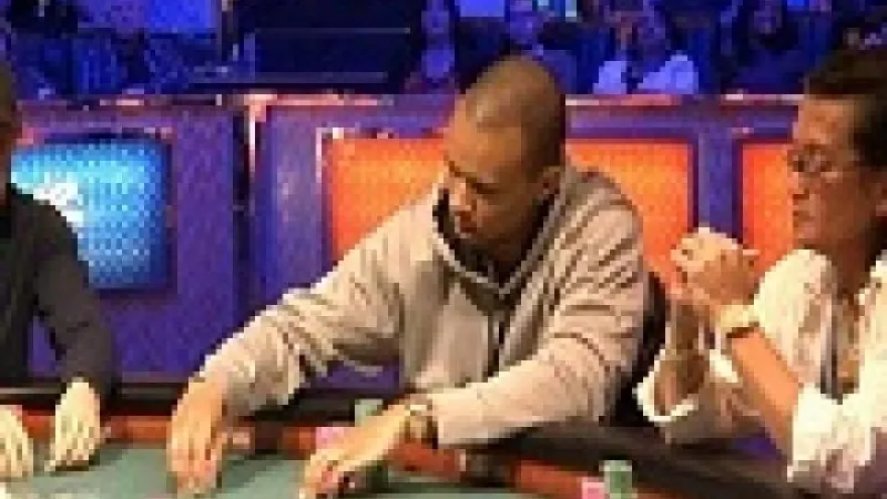Le rush de Phil Ivey au WSOP 2012