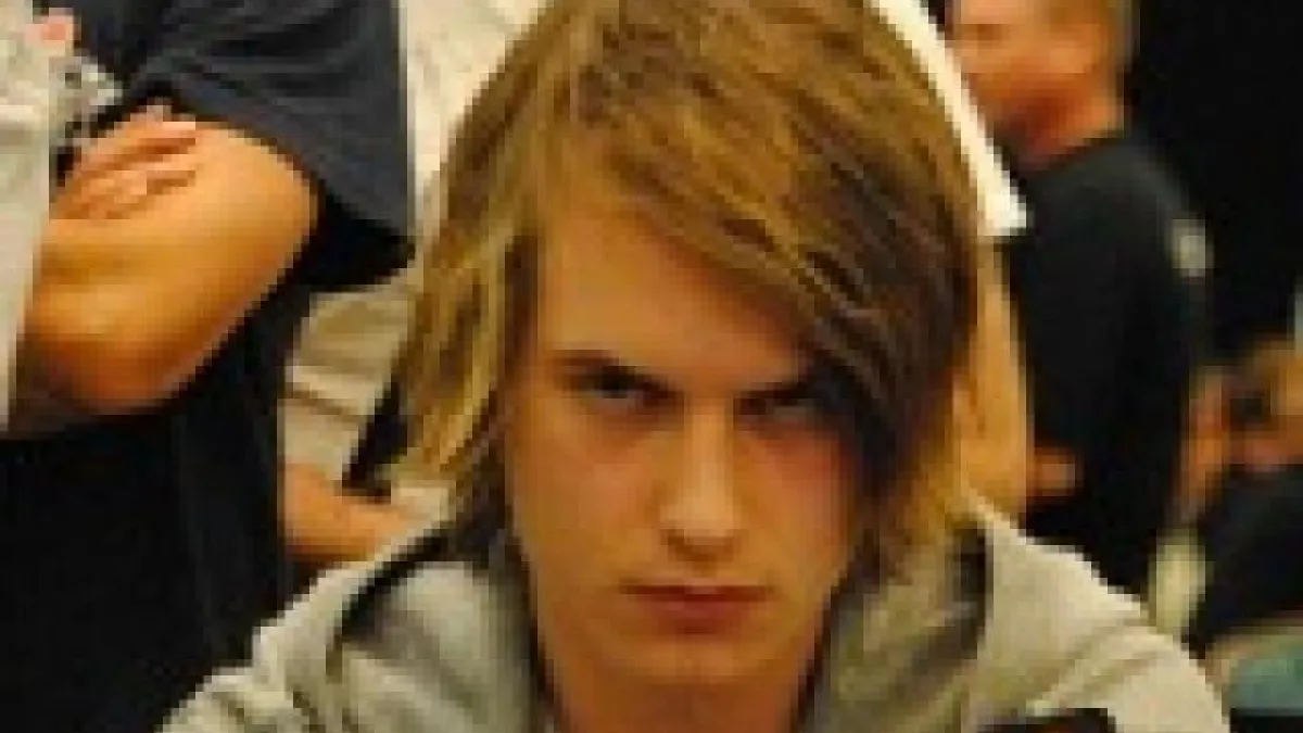 Viktor "Isildur1" Blom