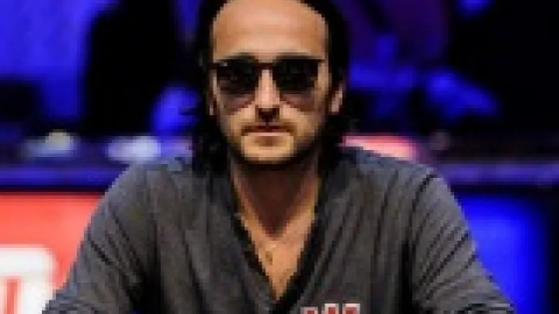 Dans la tête d'un pro : Davidi Kitai aux WSOP 2016 Ep7 - Zones de turbulences..