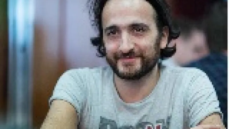 Dans la tête d'un pro : Davidi Kitai aux WSOP 2016 Ep8 - Table de la mort à 21 left