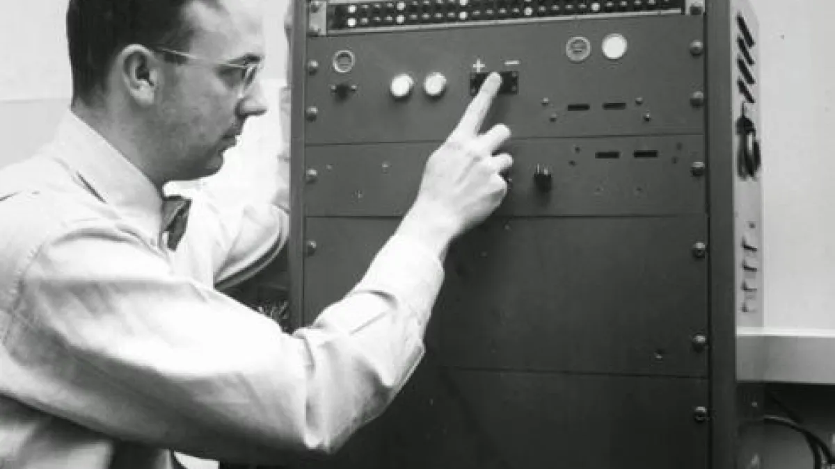 L'incroyable IA de 1950 qui pouvait jouer GTO ou exploitant !