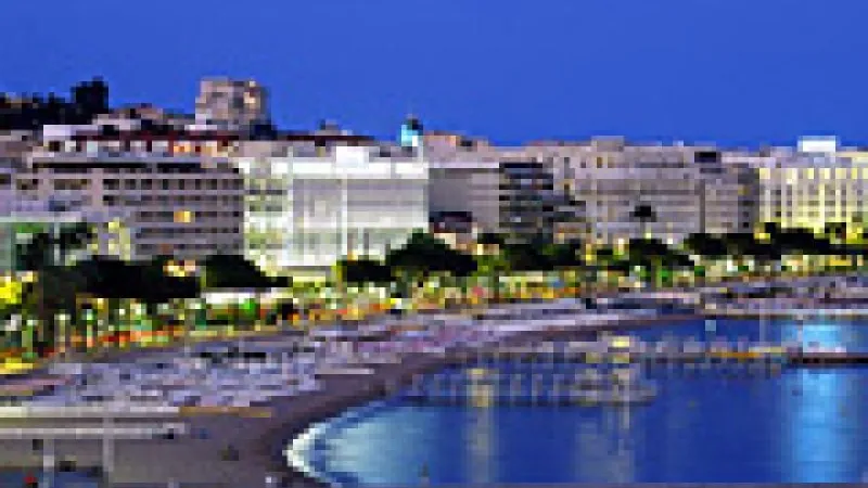 PPT Cannes 2011 : Les neuf de Novembre